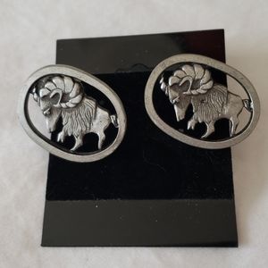 Metzke Ram Aries Cufflink
